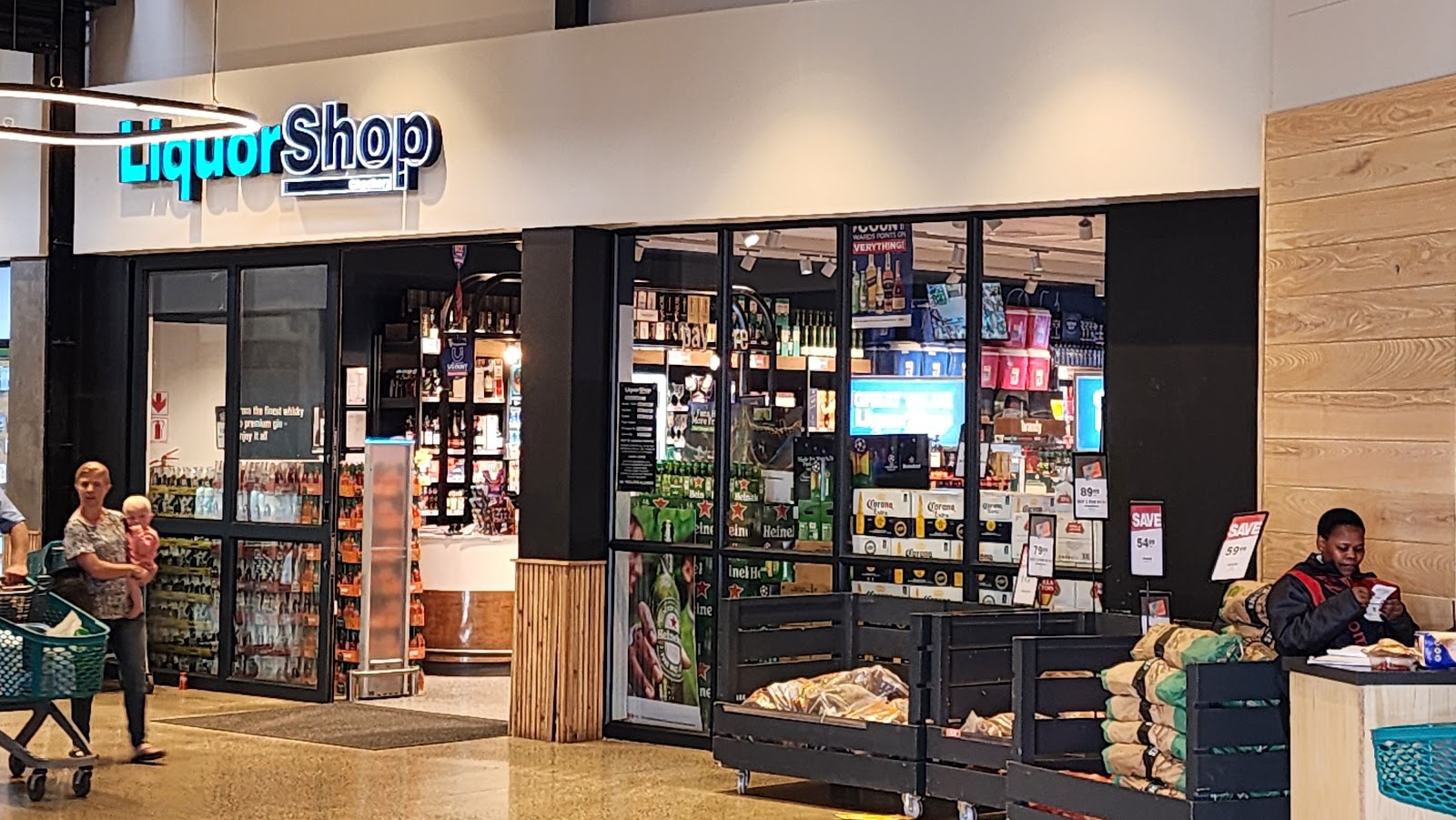 Checkers Liquor Shop