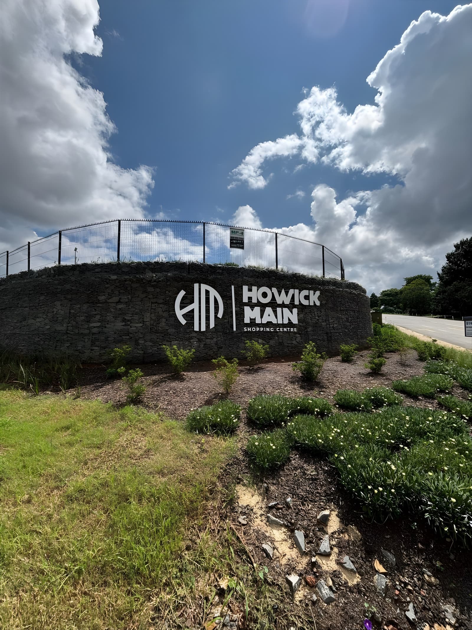 Howick Main Shopping Centre exterior view